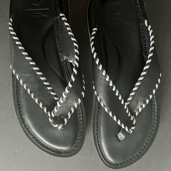 Rag & Bone x Disney Cruella Sandals - Picture 3 of 6